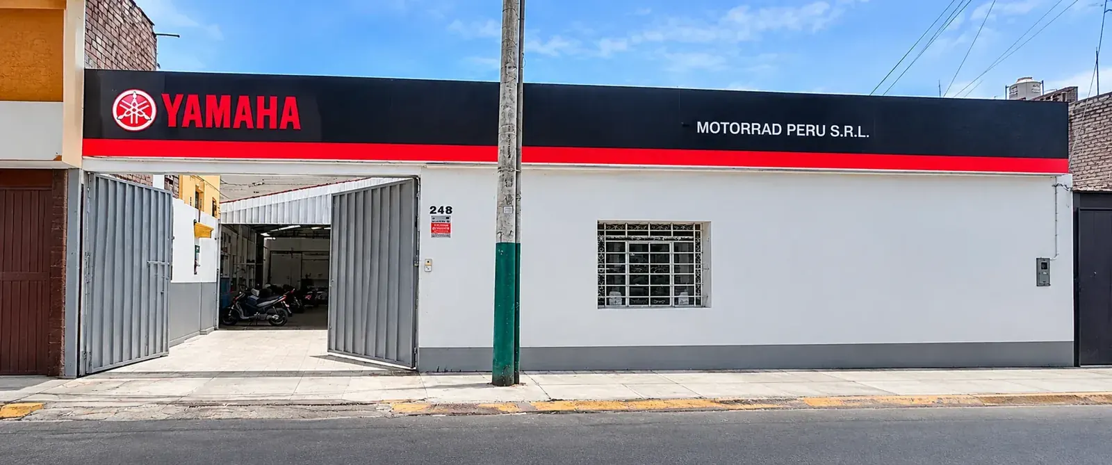 Fachada Motorrad Perú, Manuel Portocarrero 248, Surquillo